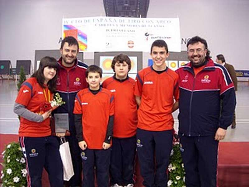 Irati Zurbano se ha proclamado subcampeona de Espa&ntilde;a de tiro con arco en sala en Categor&iacute;a Menores de 14 a&ntilde;os.